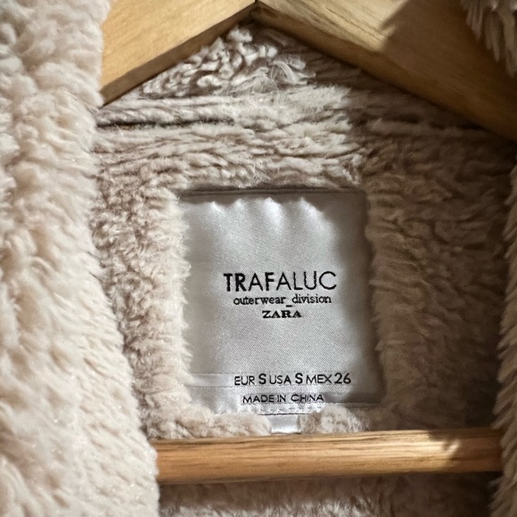 Zara Sherpa jacket - Picture 4 of 5